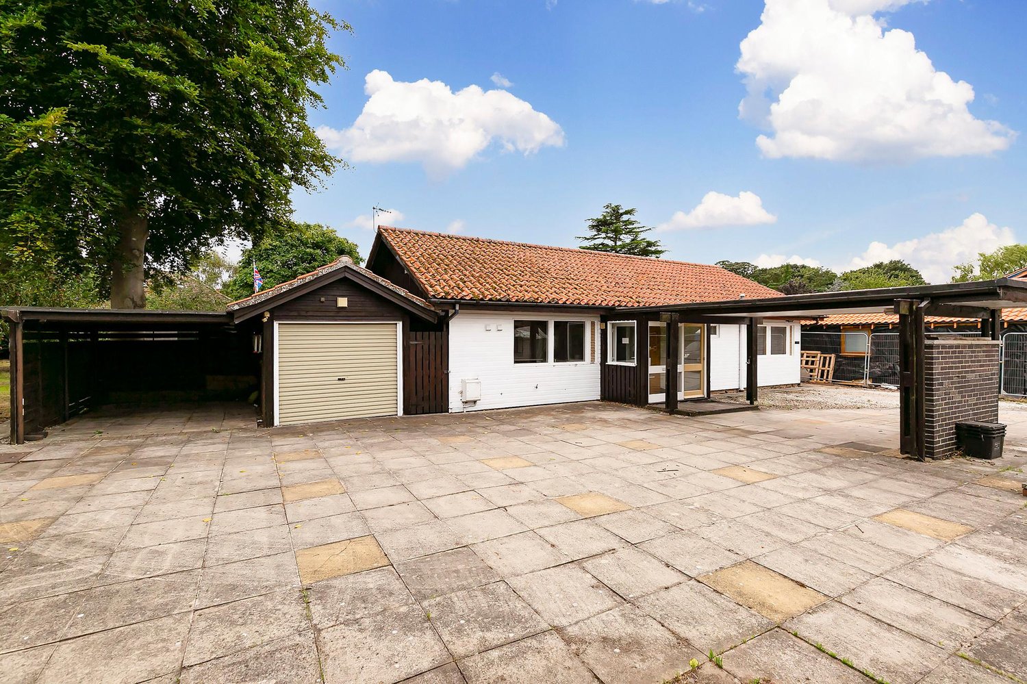 Puutalo Main Street, Elvington, York