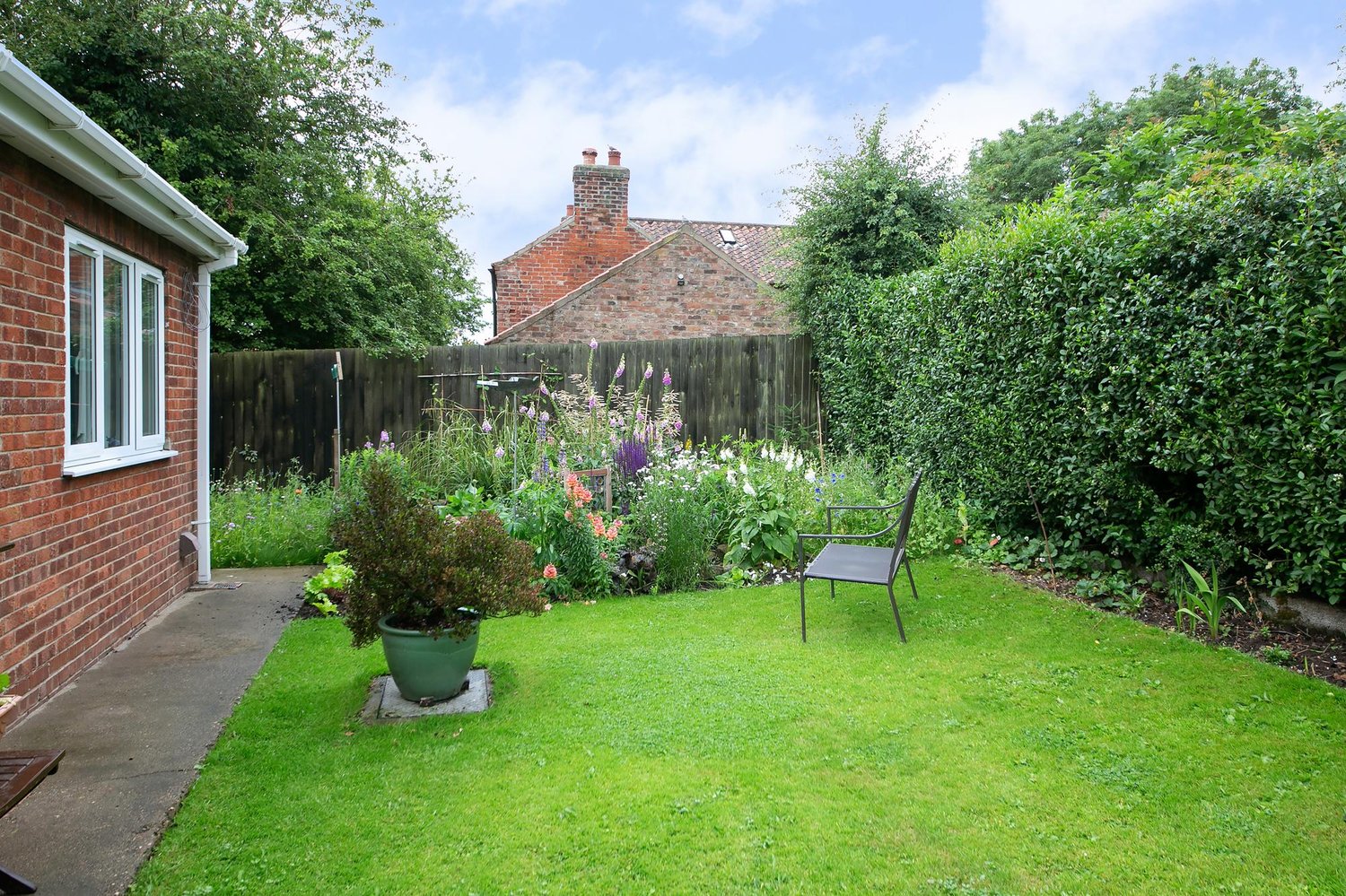 Midway Green Lane, East Cottingwith, York