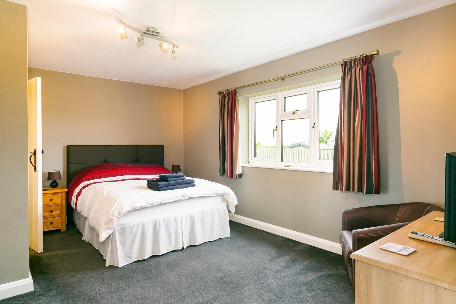 Cobwebs Mill Lane, Ellerton, York