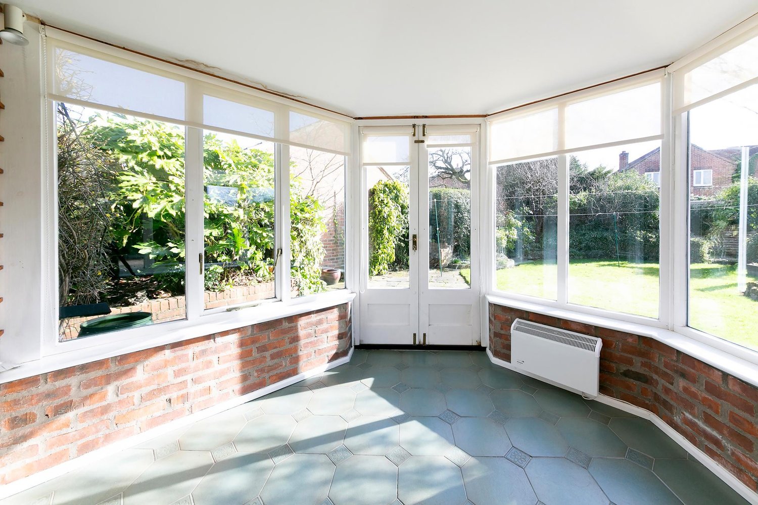 2 Dovecote Garth, Elvington, York