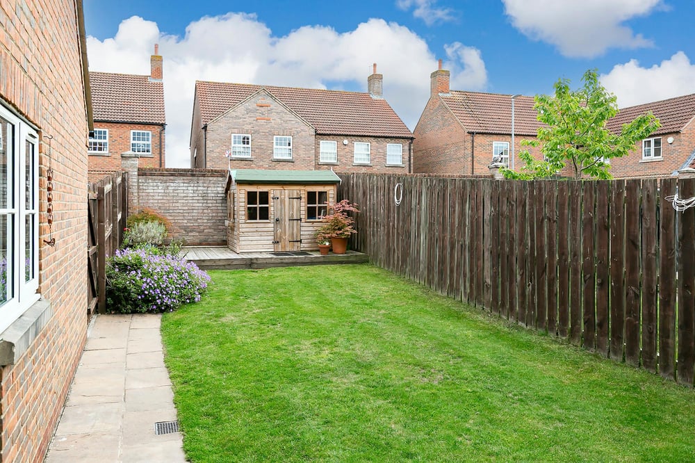 9 Jasmine Garth, Sutton on Derwent, York