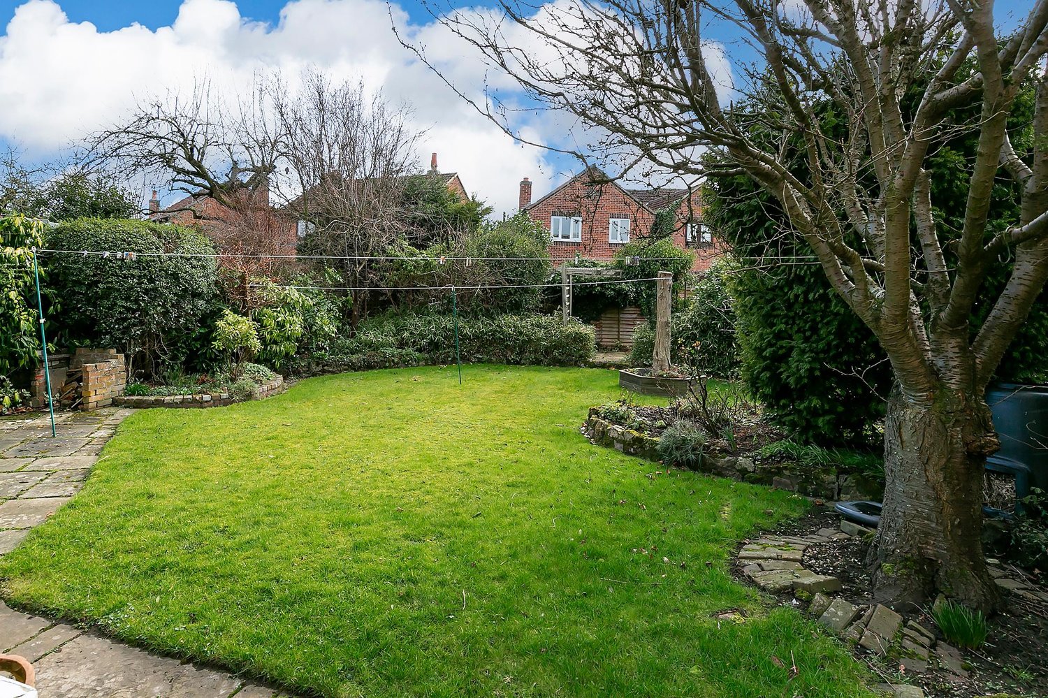 2 Dovecote Garth, Elvington, York