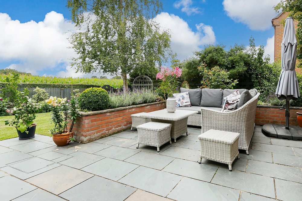 4 Forge Close, Melbourne, York