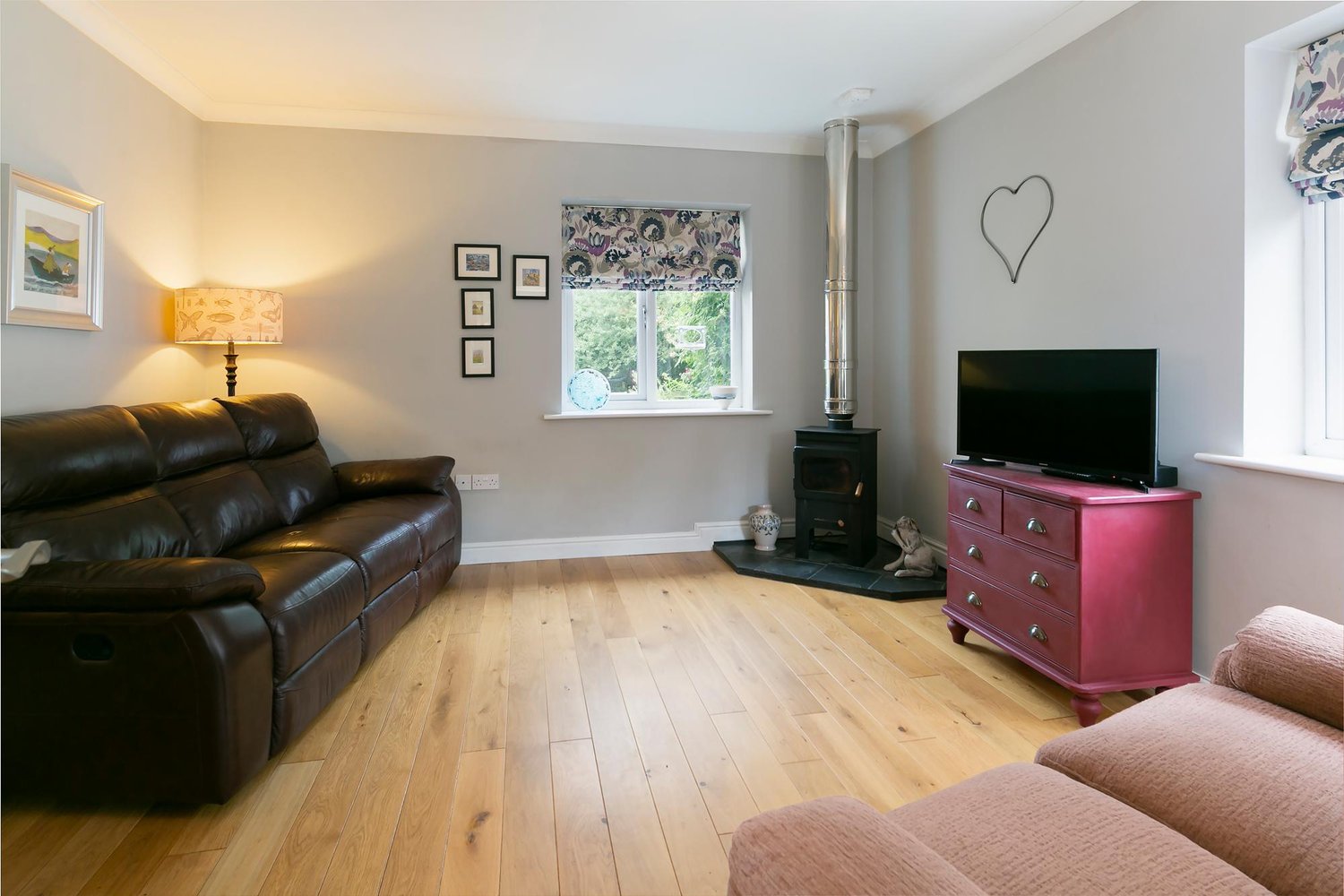 Throstlegate Main Street , Burnby, York