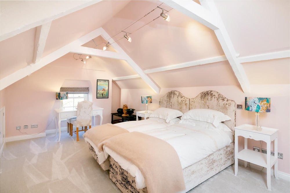 Brook House Main Street, Elvington, York