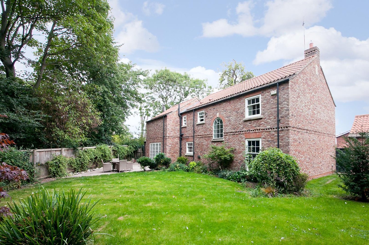 East Lodge Main Street, Bolton Percy, York