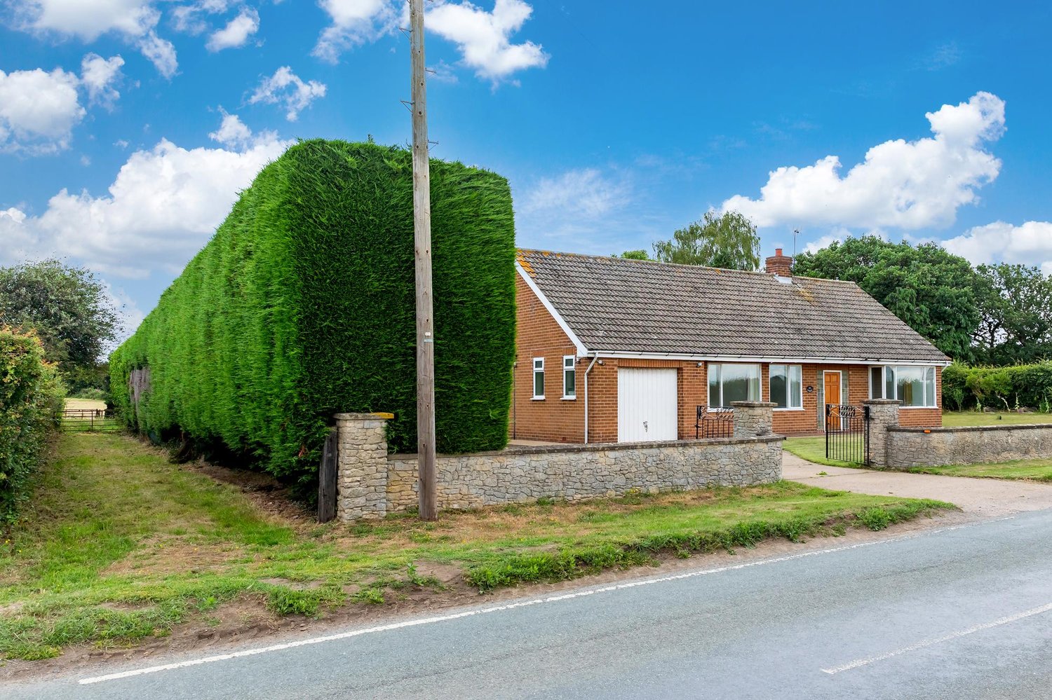 Candile Tollerton Road, Huby, York