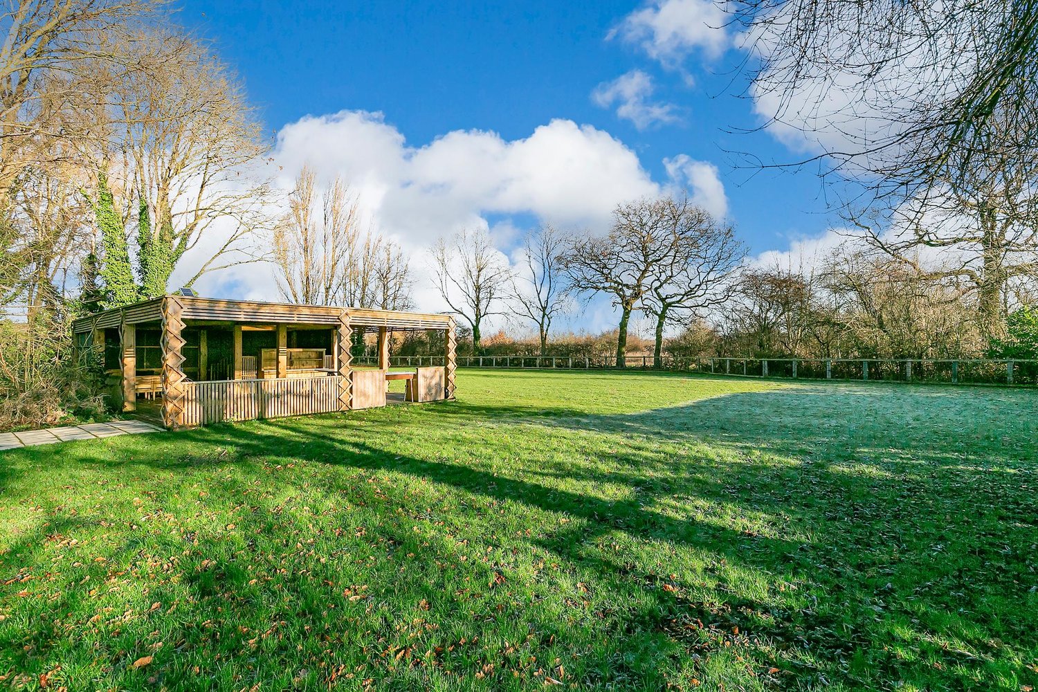 Whinwood Ash Lane, Melbourne, York