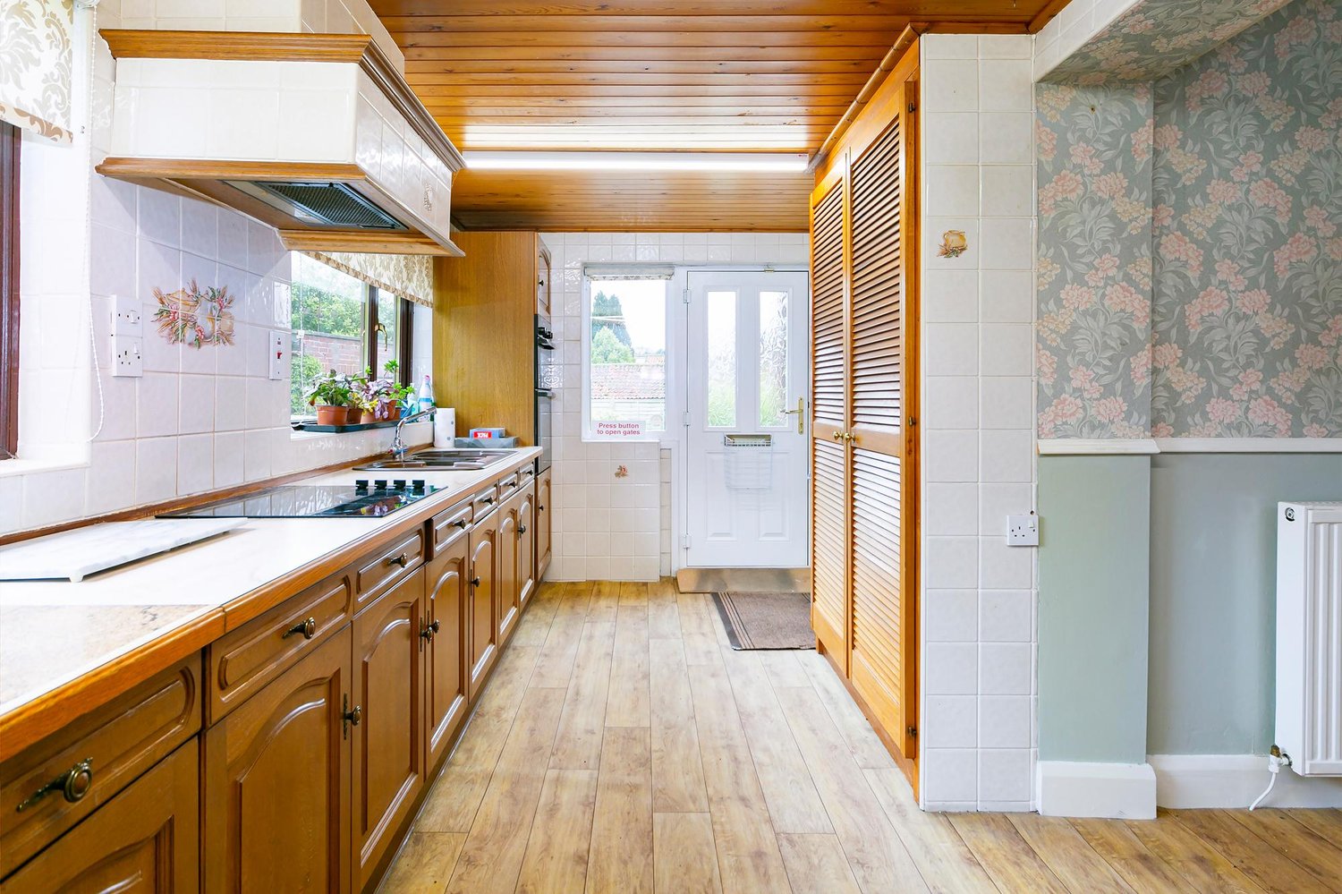 Anville , Everingham, York