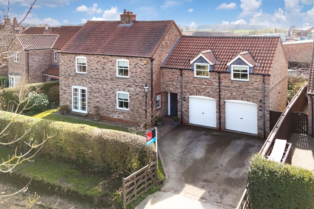 2 Main Street, Wheldrake, York