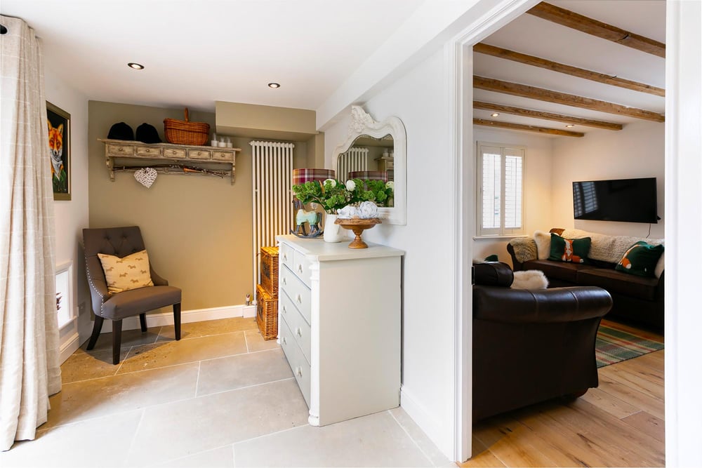 Gomersal Cottage Main Street, Melbourne, York