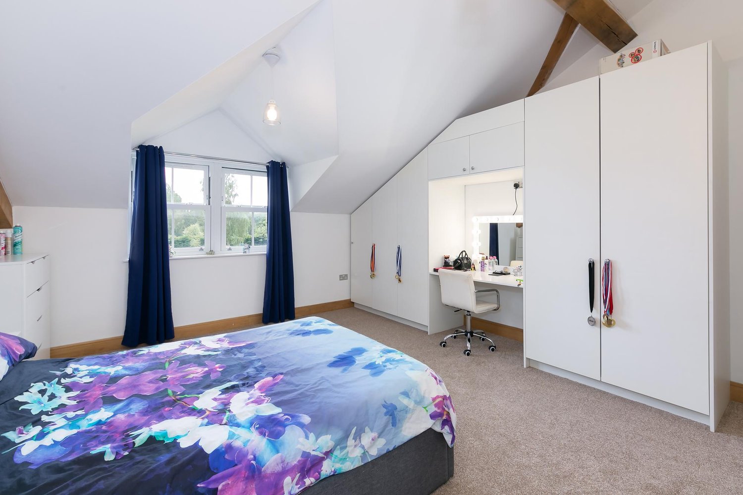 Aimee Main Street, Melbourne, York