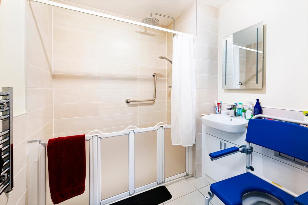 6 Cardinal Court Bishophill Junior, , York