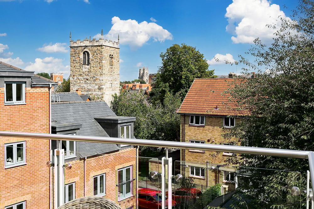 6 Cardinal Court Bishophill Junior, , York