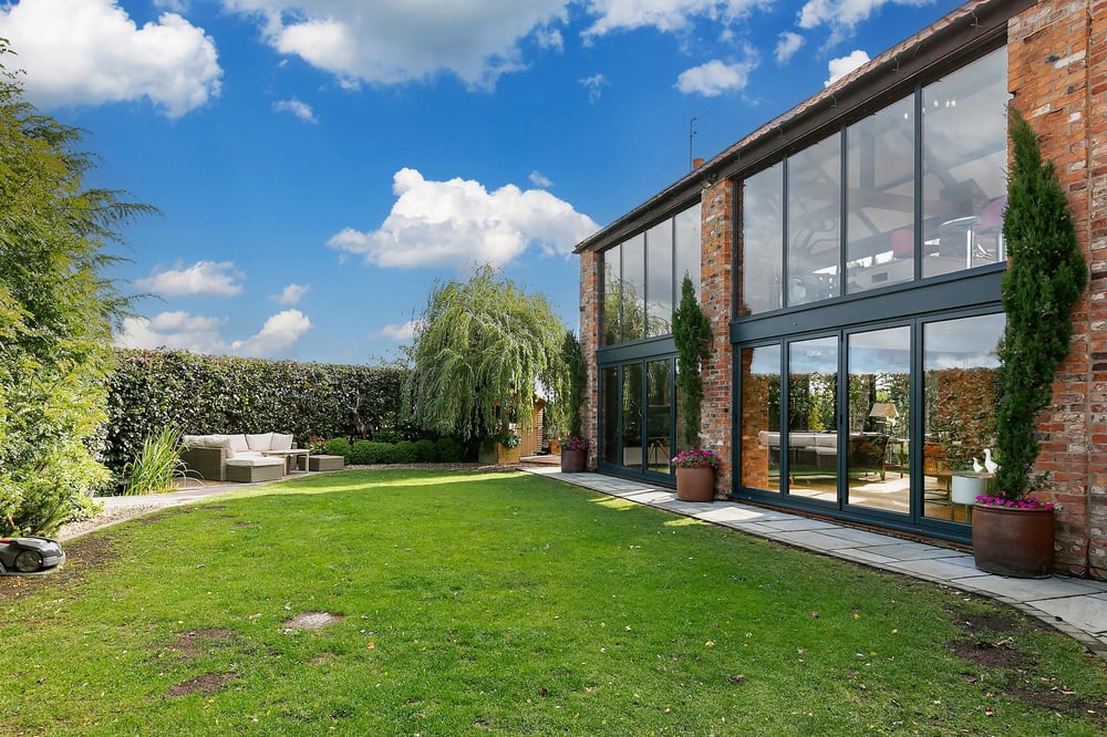 Dutch Barn Moor Lane, Stamford Bridge, York