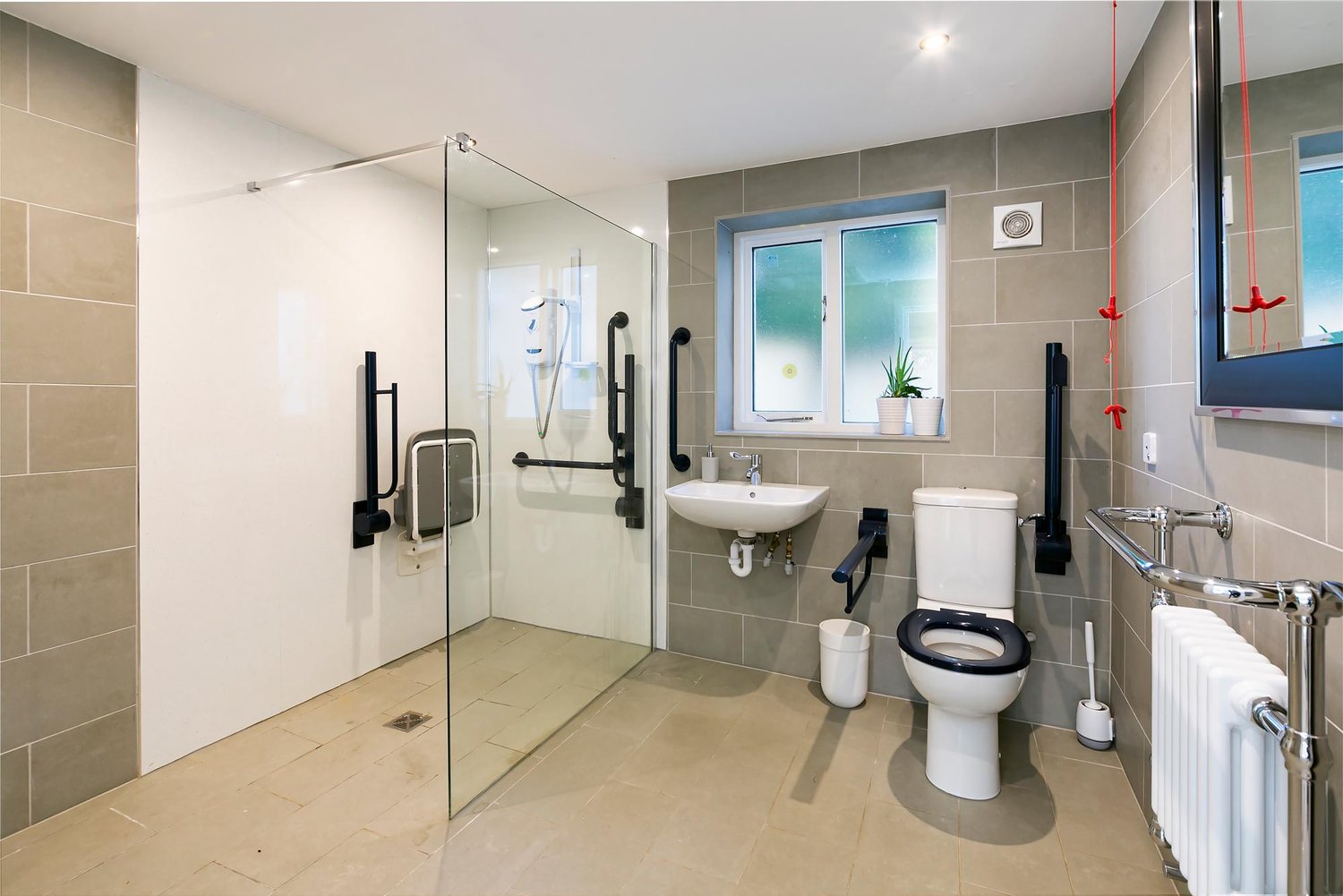 Whinwood Ash Lane, Melbourne, York