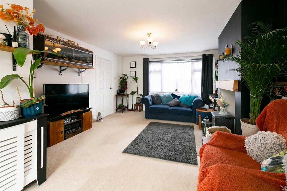 6 Well Garth, North Dalton, Driffield