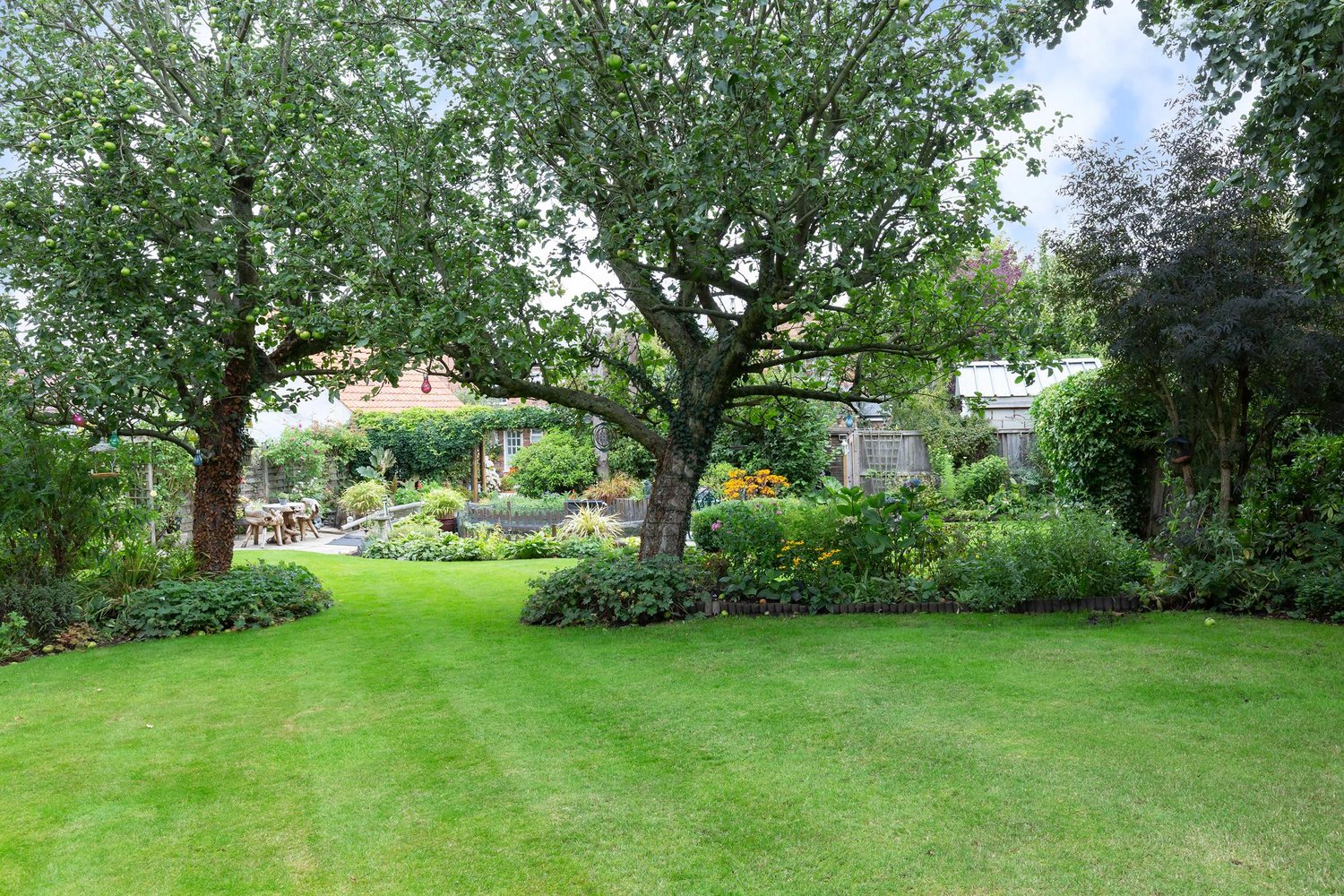 *Rose Cottage Main Street, Melbourne, York