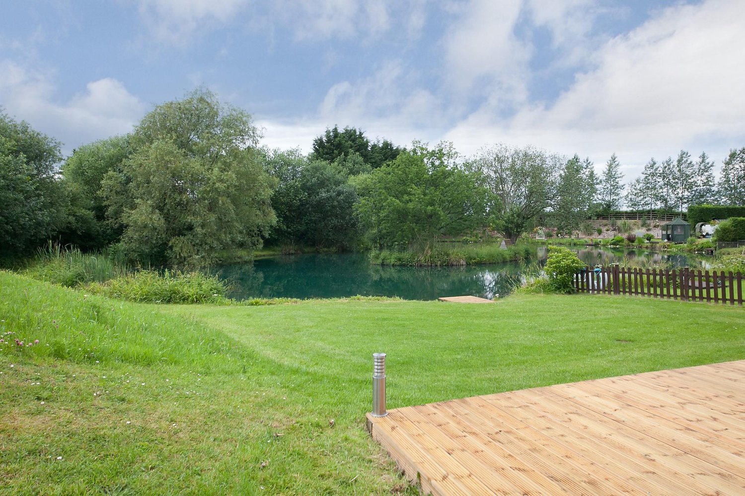 1 Lakeside, Burnby Lane, Pocklington