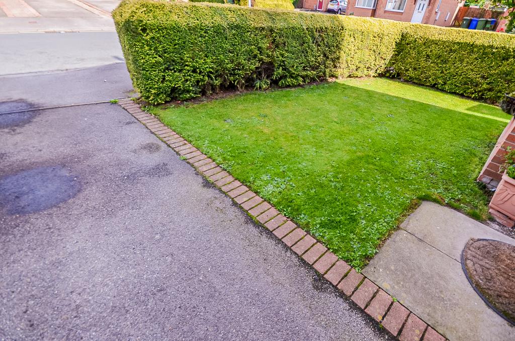 X 7 Browning Road, Pocklington, York