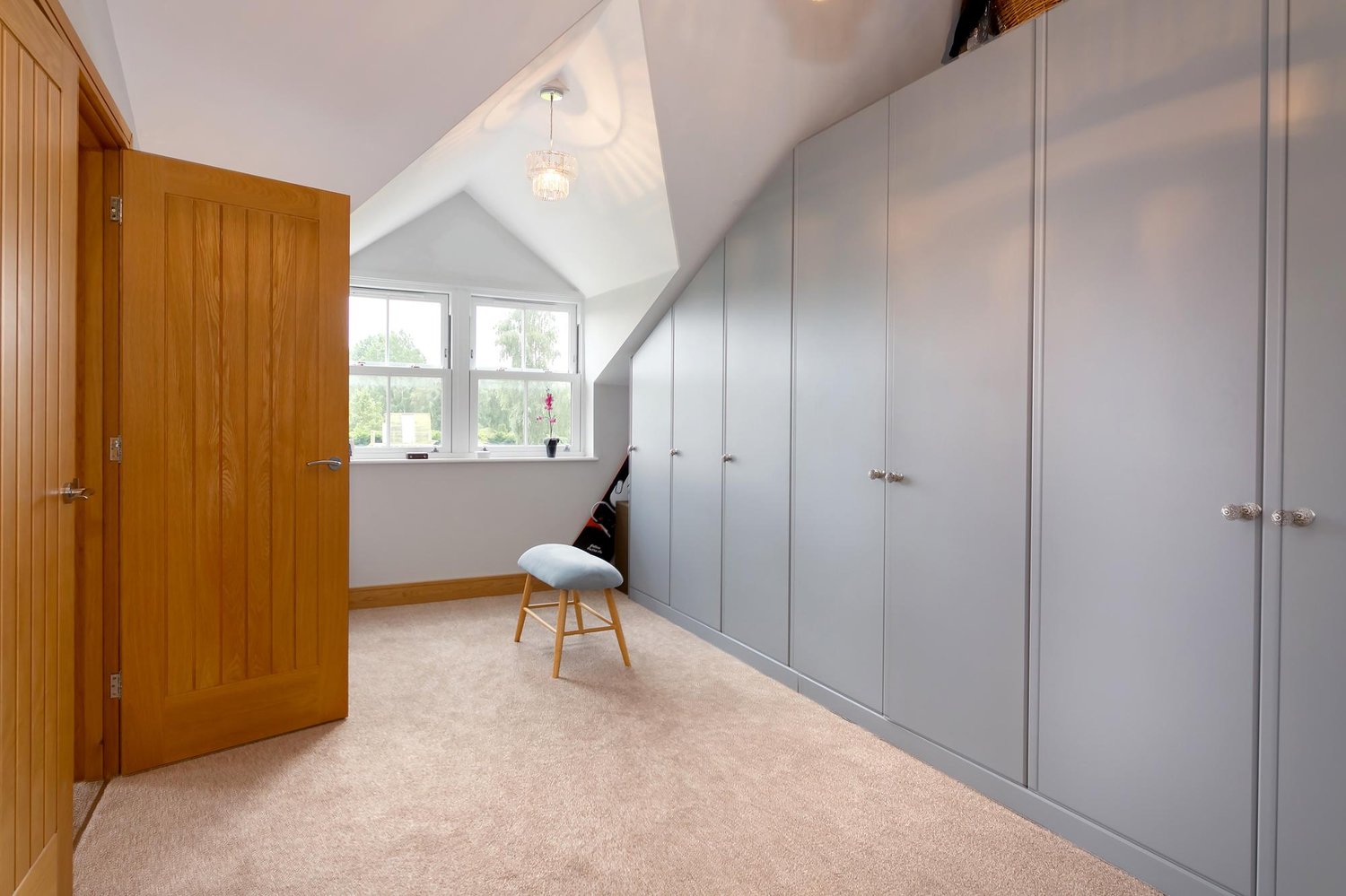 Aimee Main Street, Melbourne, York