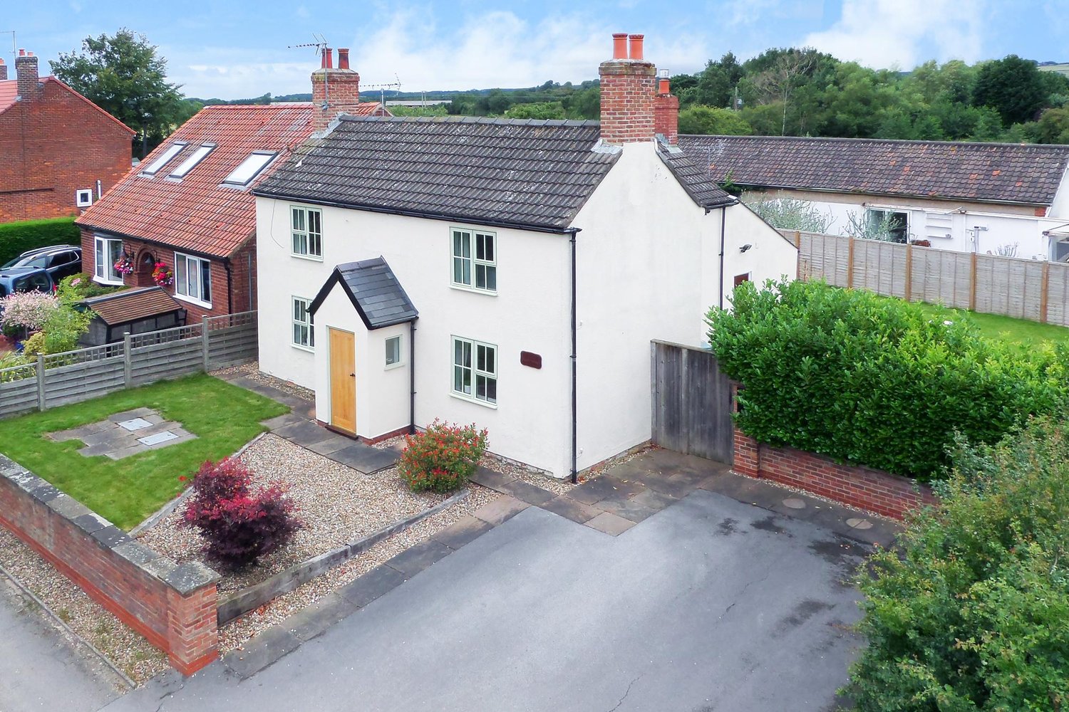 The Old Post Office Main Street, Burnby, York
