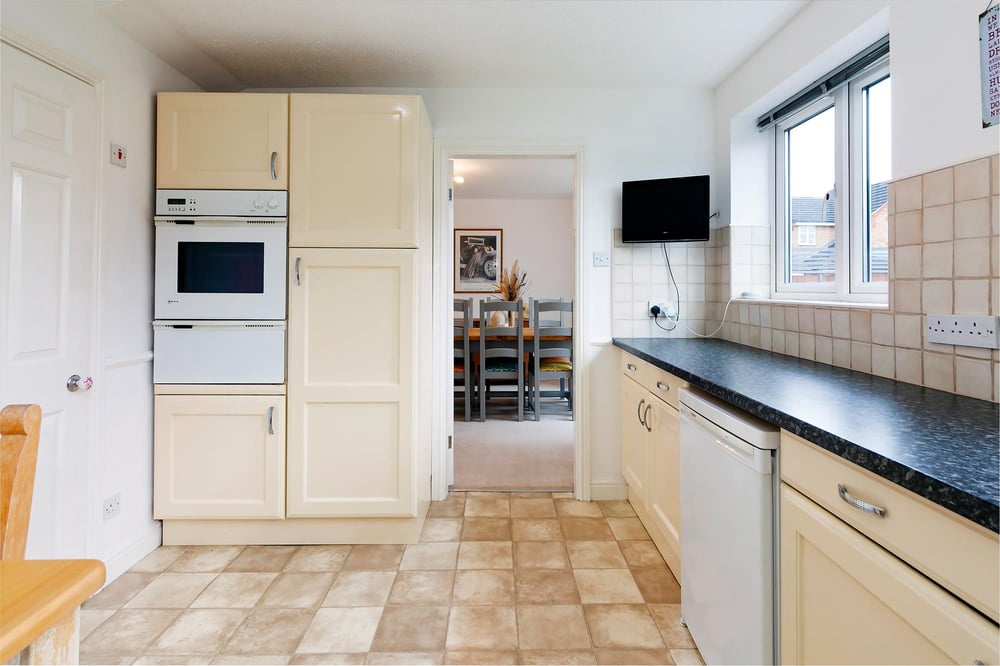 5 School Close, Stamford Bridge, York