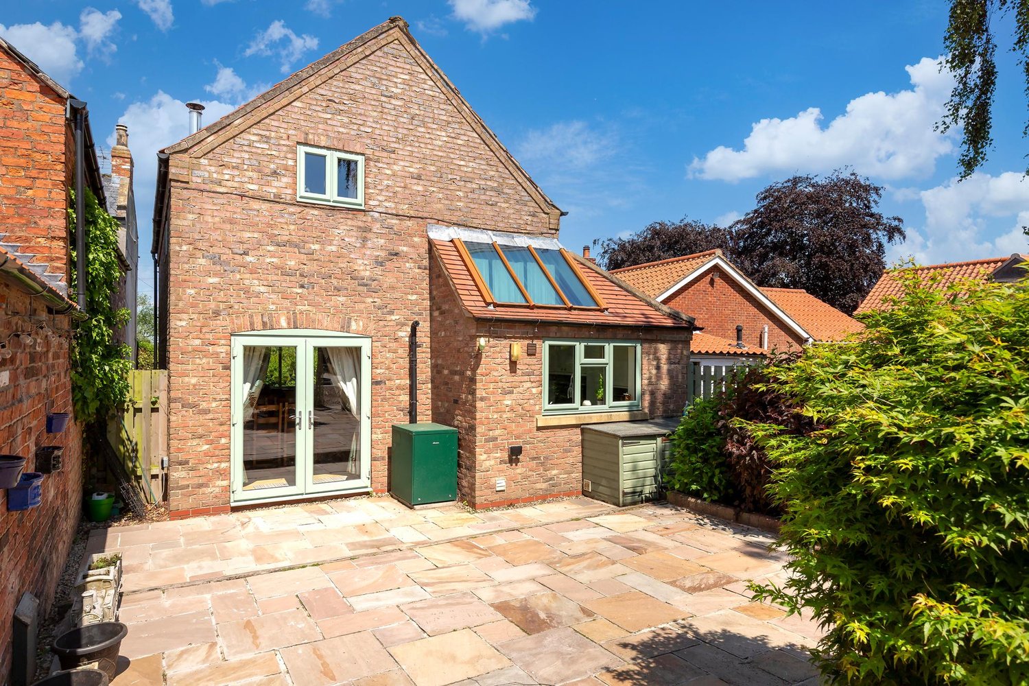 Serenbe Main Street, Ellerton, York