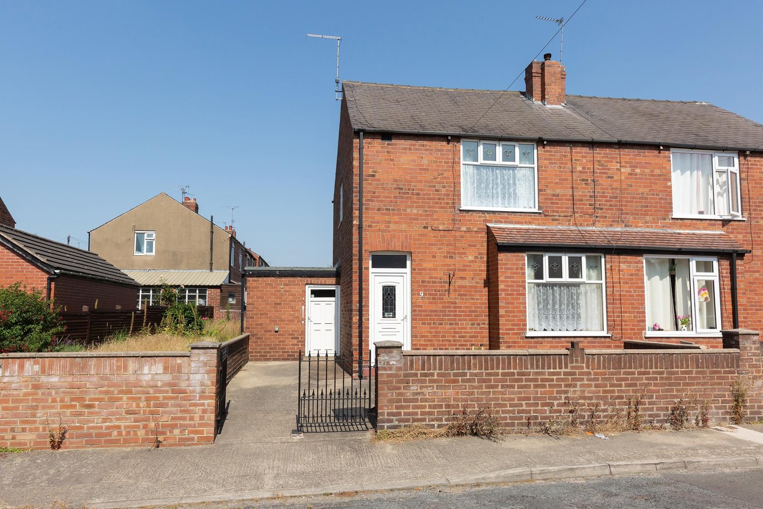 9 Poplar Street, , York