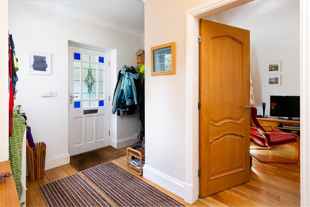 11a Thorn Nook, , York