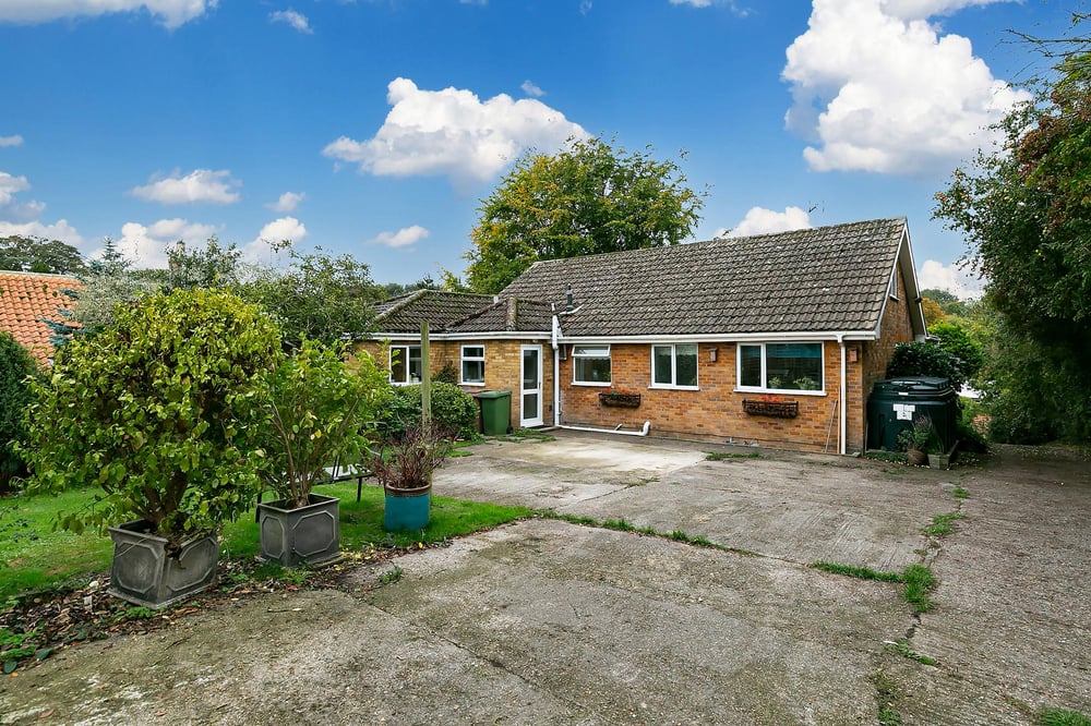 The Old Forge Huggate Road, North Dalton, Driffield