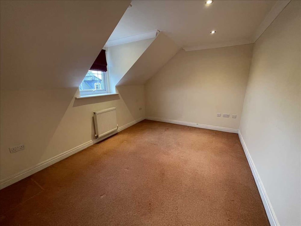 1 Moon Court, Pocklington