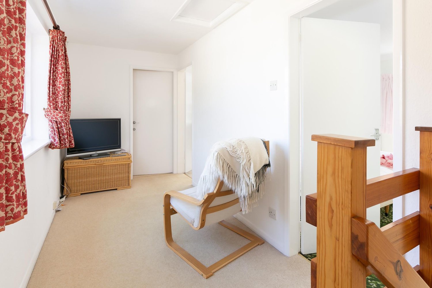 *Moat Farm Cottage  Middle Street, Laytham, York