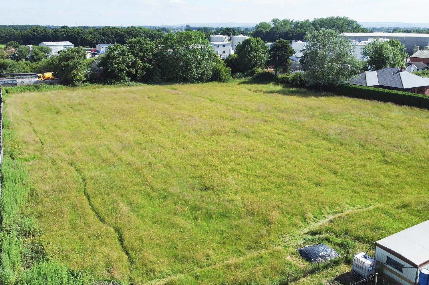 Three Oaks York Road, Elvington, York