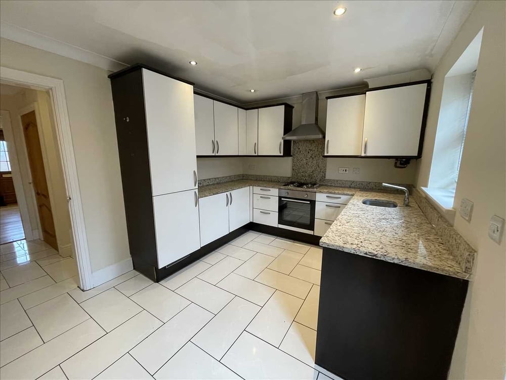 1 Moon Court, Pocklington