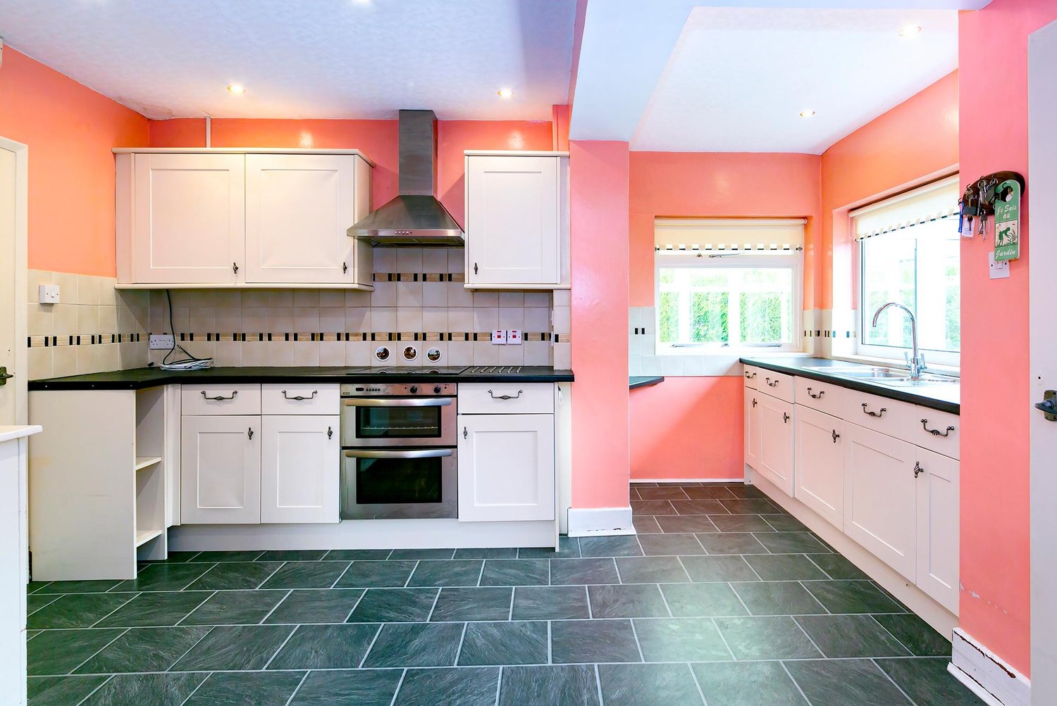 **18 Church Road, Stamford Bridge, York
