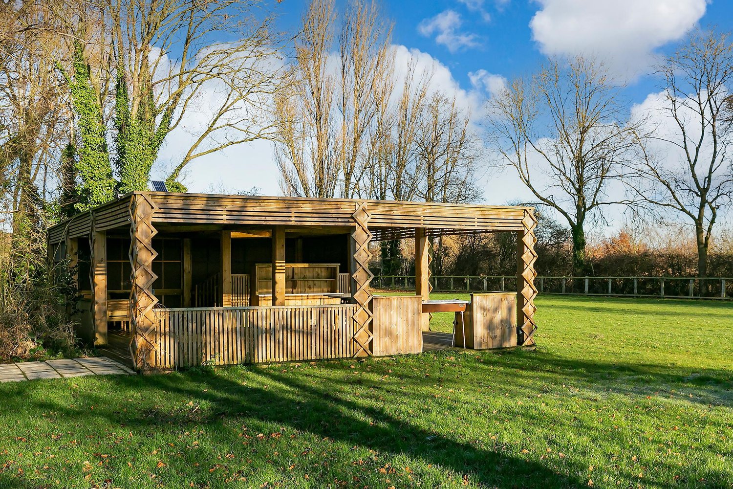 Whinwood Ash Lane, Melbourne, York