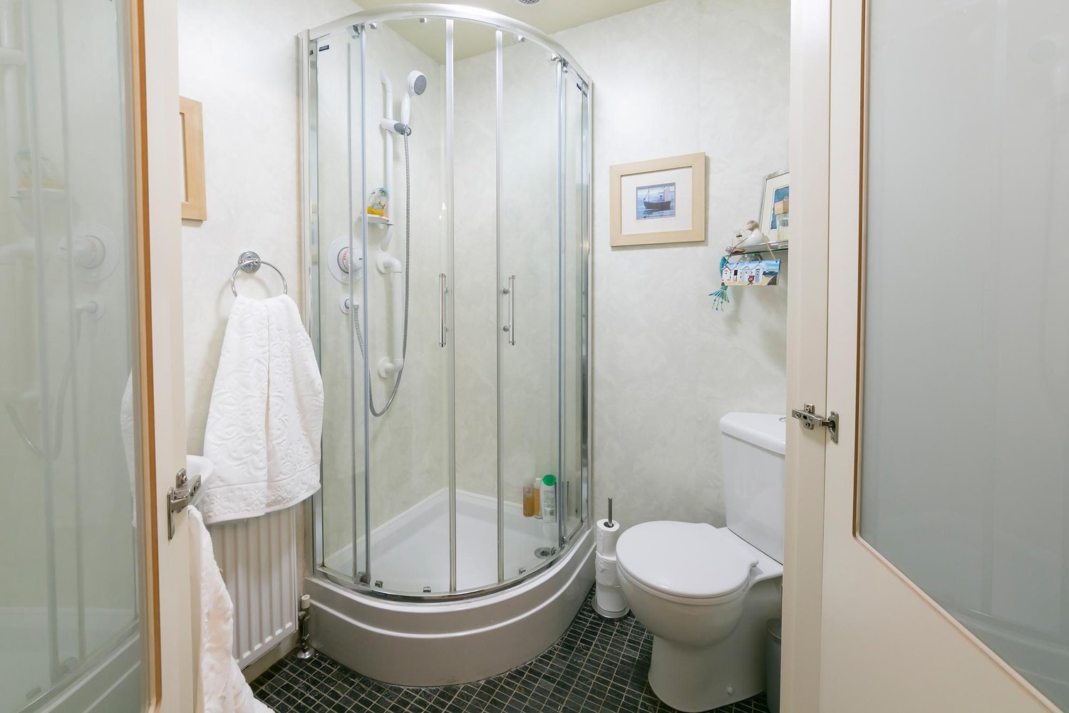 Throstlegate Main Street , Burnby, York