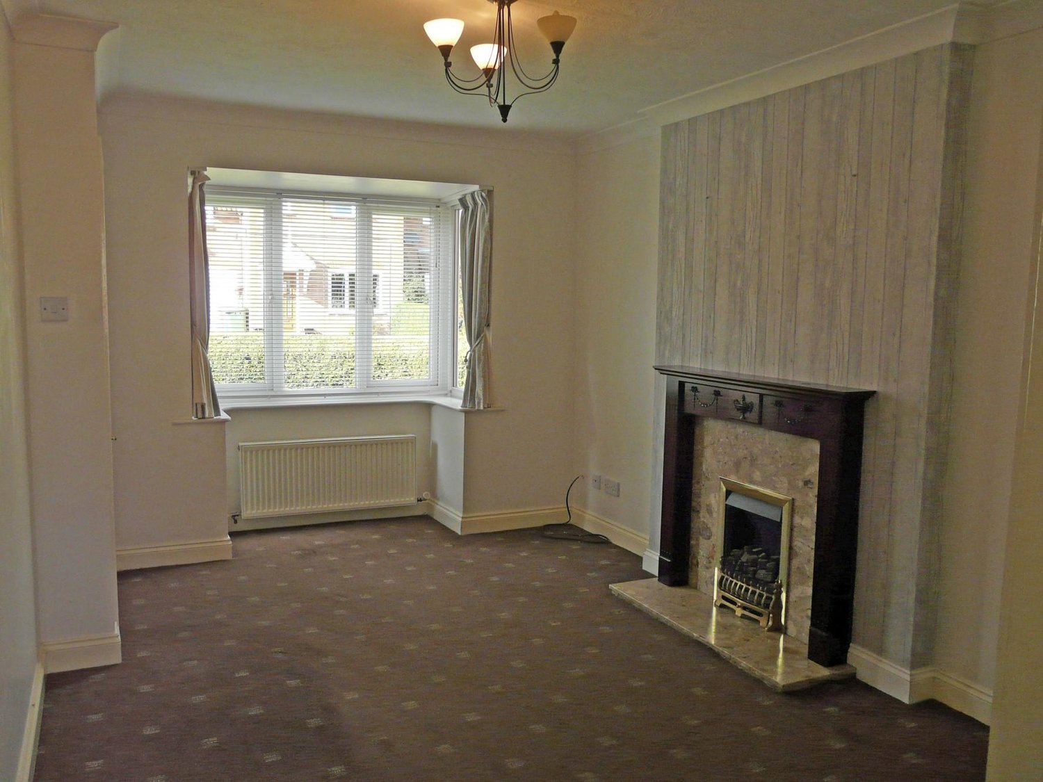 X 7 Browning Road, Pocklington, York