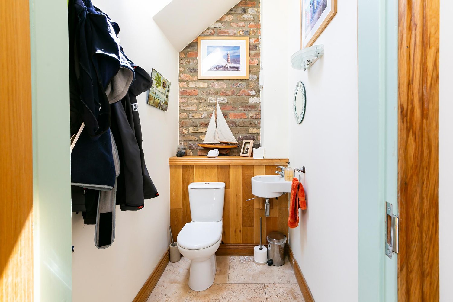 Serenbe Main Street, Ellerton, York