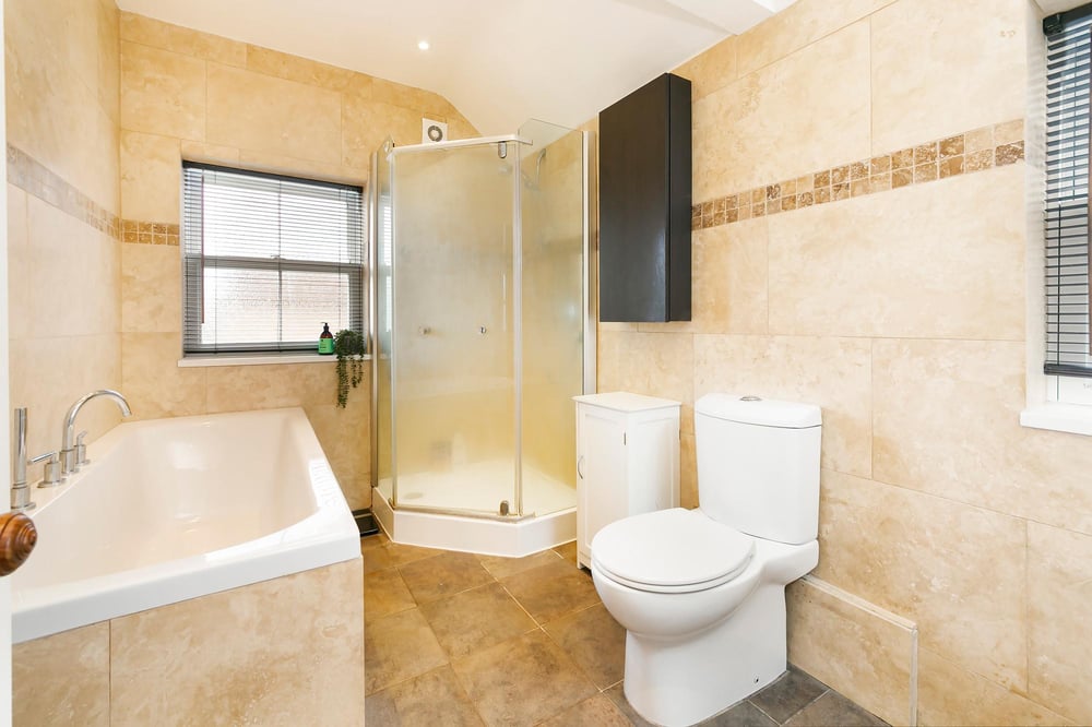 Gomersal Cottage Main Street, Melbourne, York