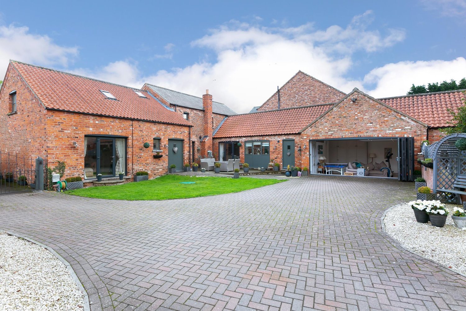 The Granary Grassdale Barns, Breighton, Selby