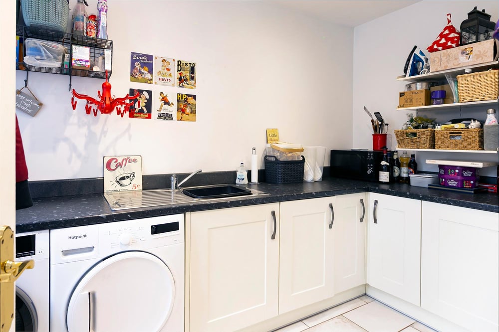 4 Forge Close, Melbourne, York