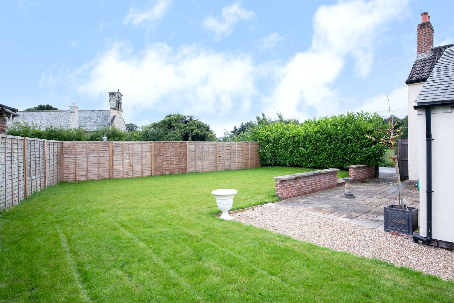 The Old Post Office Main Street, Burnby, York