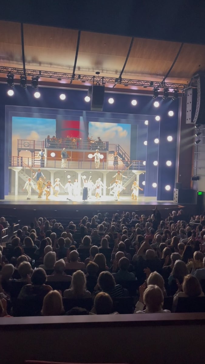 Reel from Anything Goes by @mikewoodld