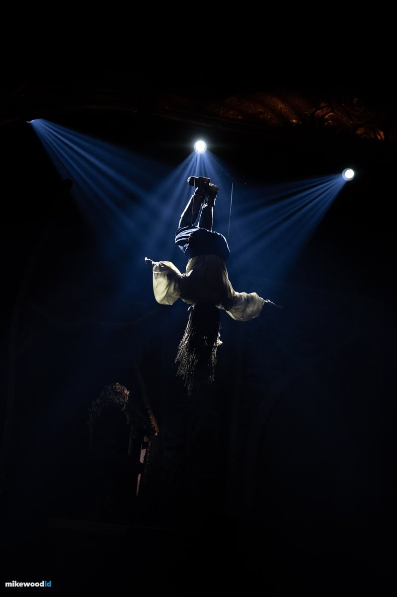 Beauty & The Beast, production photo