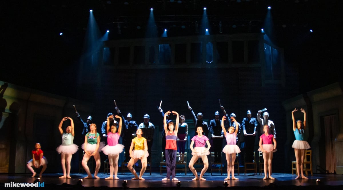 Billy Elliot, production photo