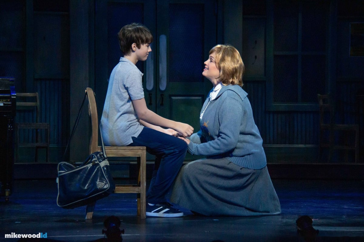 Billy Elliot, production photo