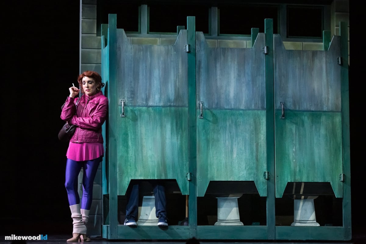 Billy Elliot, production photo