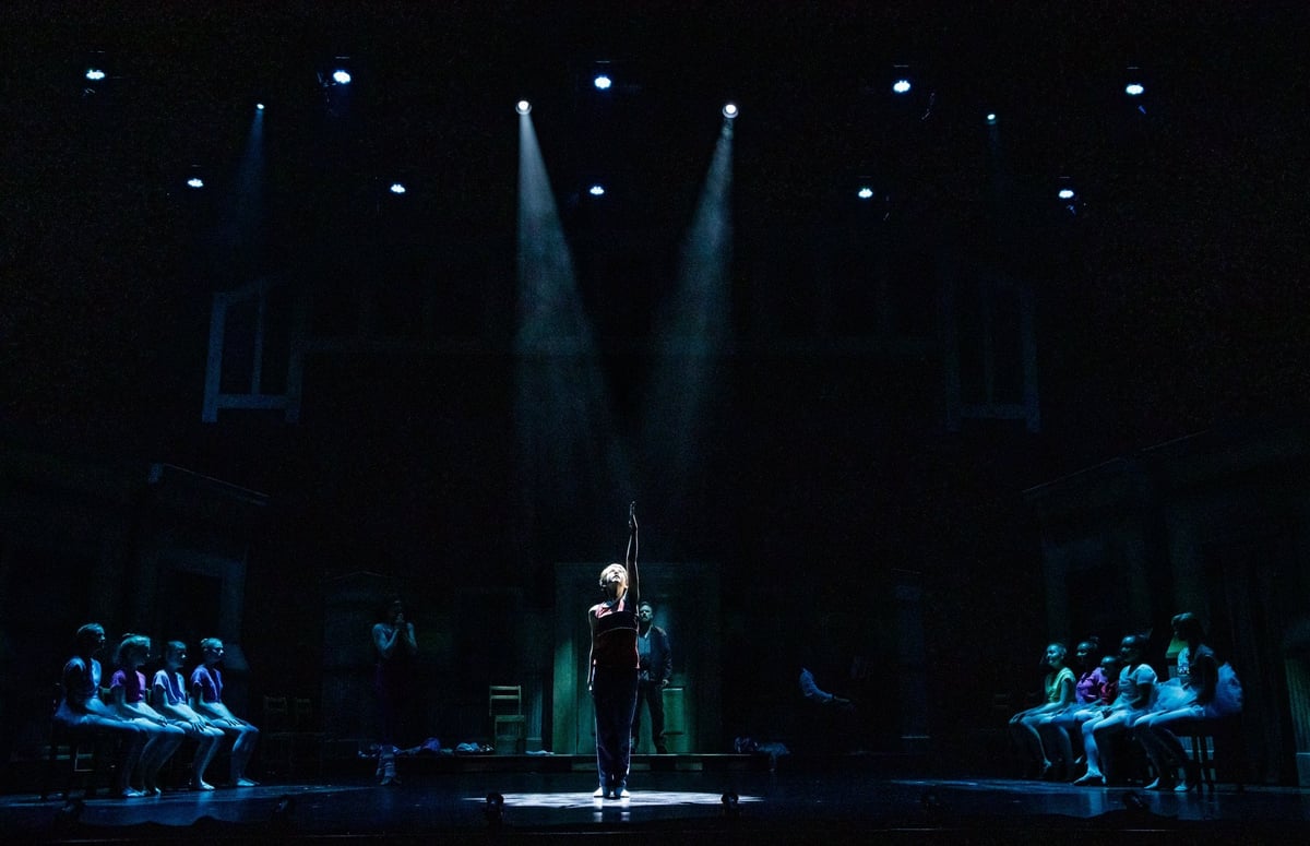 Billy Elliot, production photo